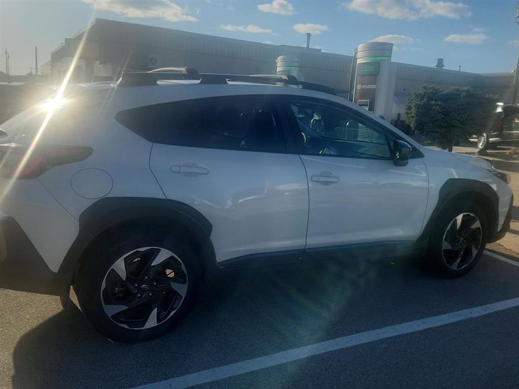 Used 2024 Subaru Crosstrek 2.5i Limited image 4