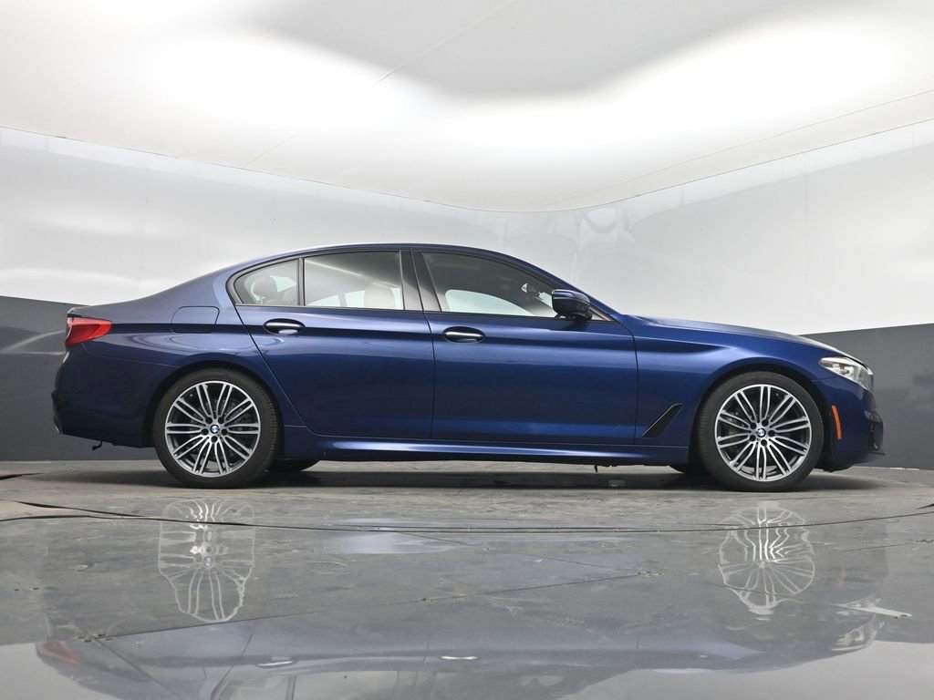 Used 2018 BMW 540i image 16
