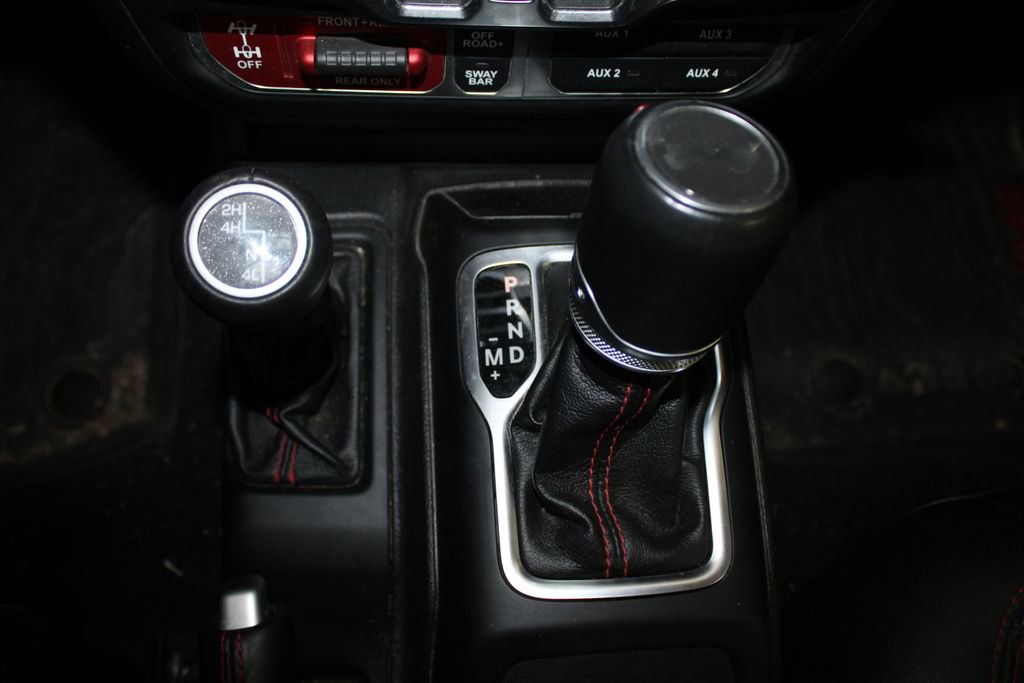 Used 2021 Jeep Wrangler Unlimited Rubicon image 32