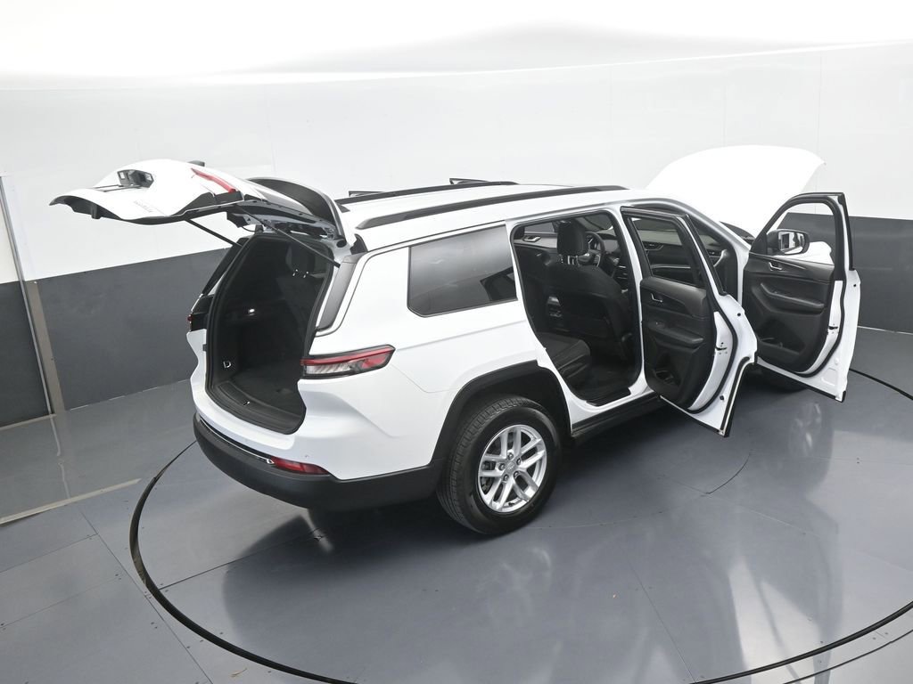 Used 2024 Jeep Grand Cherokee L Laredo image 68