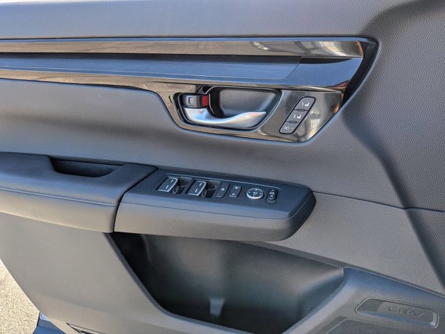 Used 2025 Honda CR-V EX-L image 11