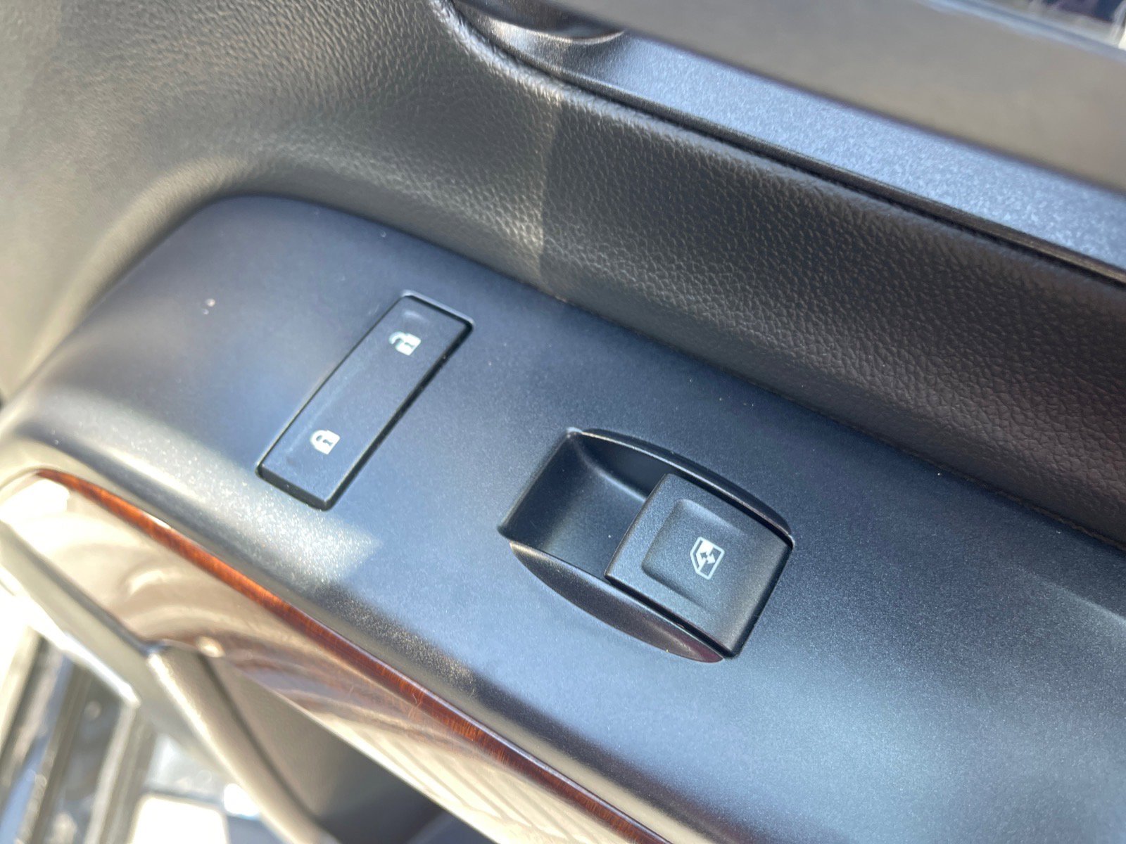 Used 2018 GMC Sierra 1500 SLT image 20