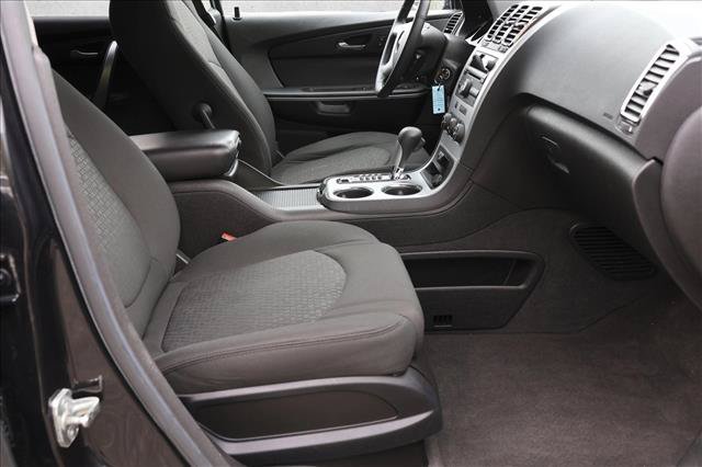 Used 2011 GMC Acadia SL w/ Preferred Package FWD image 27