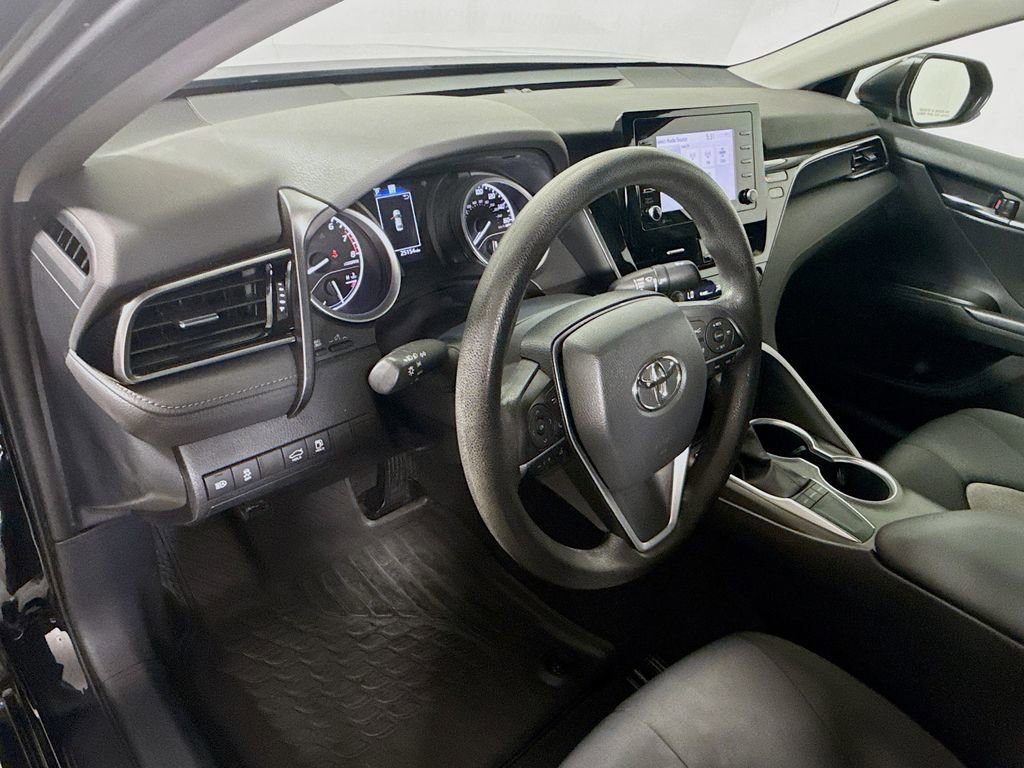 Certified 2023 Toyota Camry LE FWD image 10