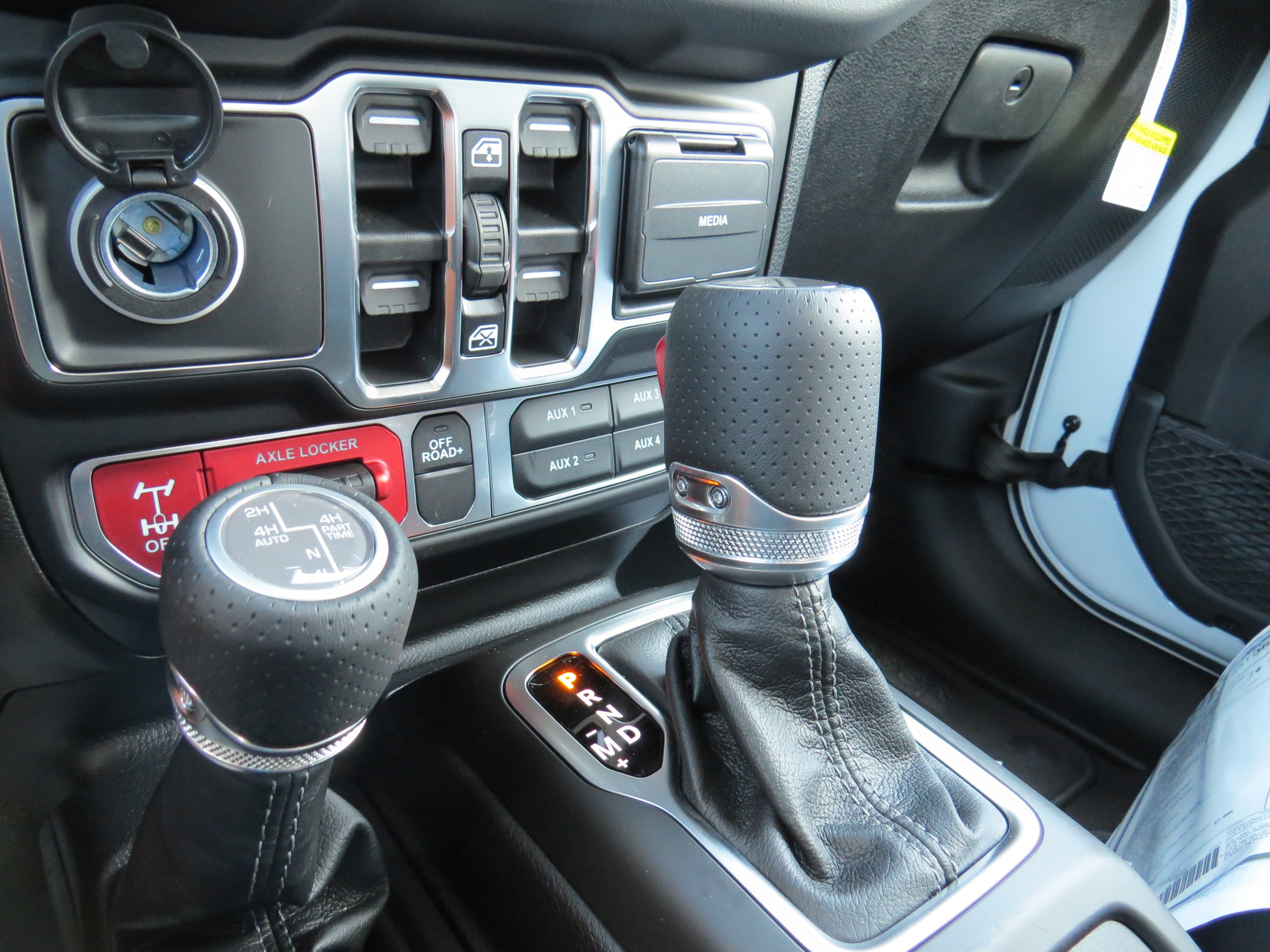 New 2026 Jeep Gladiator Mojave AWD/4WD image 26