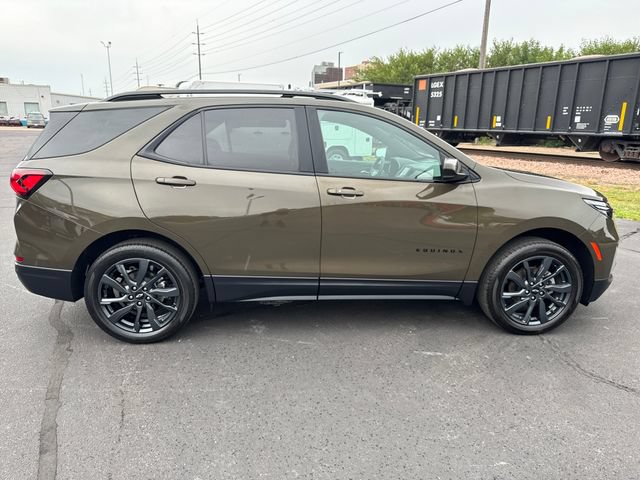 Used 2023 Chevrolet Equinox RS AWD/4WD image 6