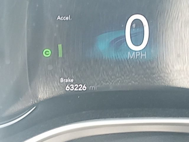 Used 2023 Chrysler Pacifica Touring-L FWD image 13