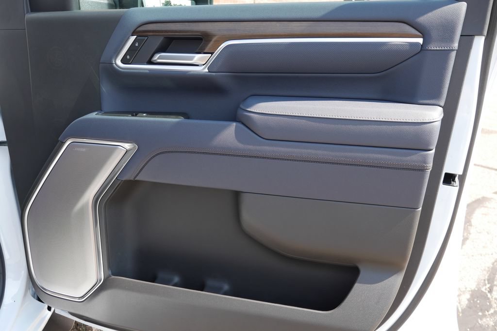 New 2026 Chevrolet Silverado 2500 High Country AWD/4WD image 17
