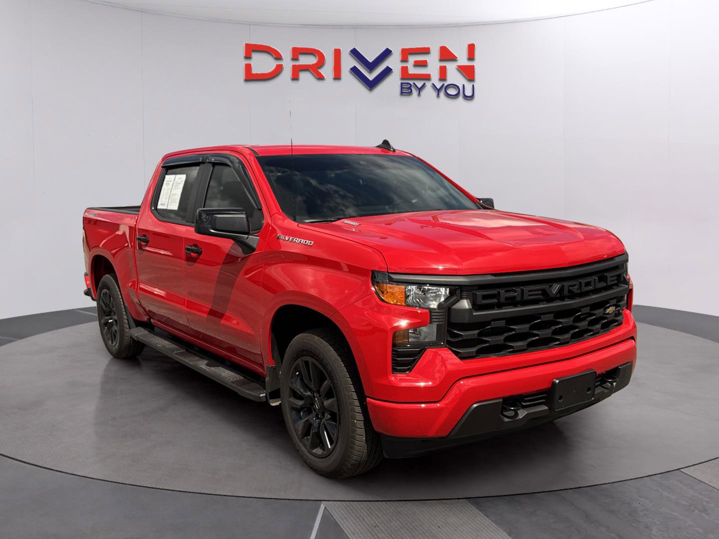 Used 2025 Chevrolet Silverado 1500 Custom image 7