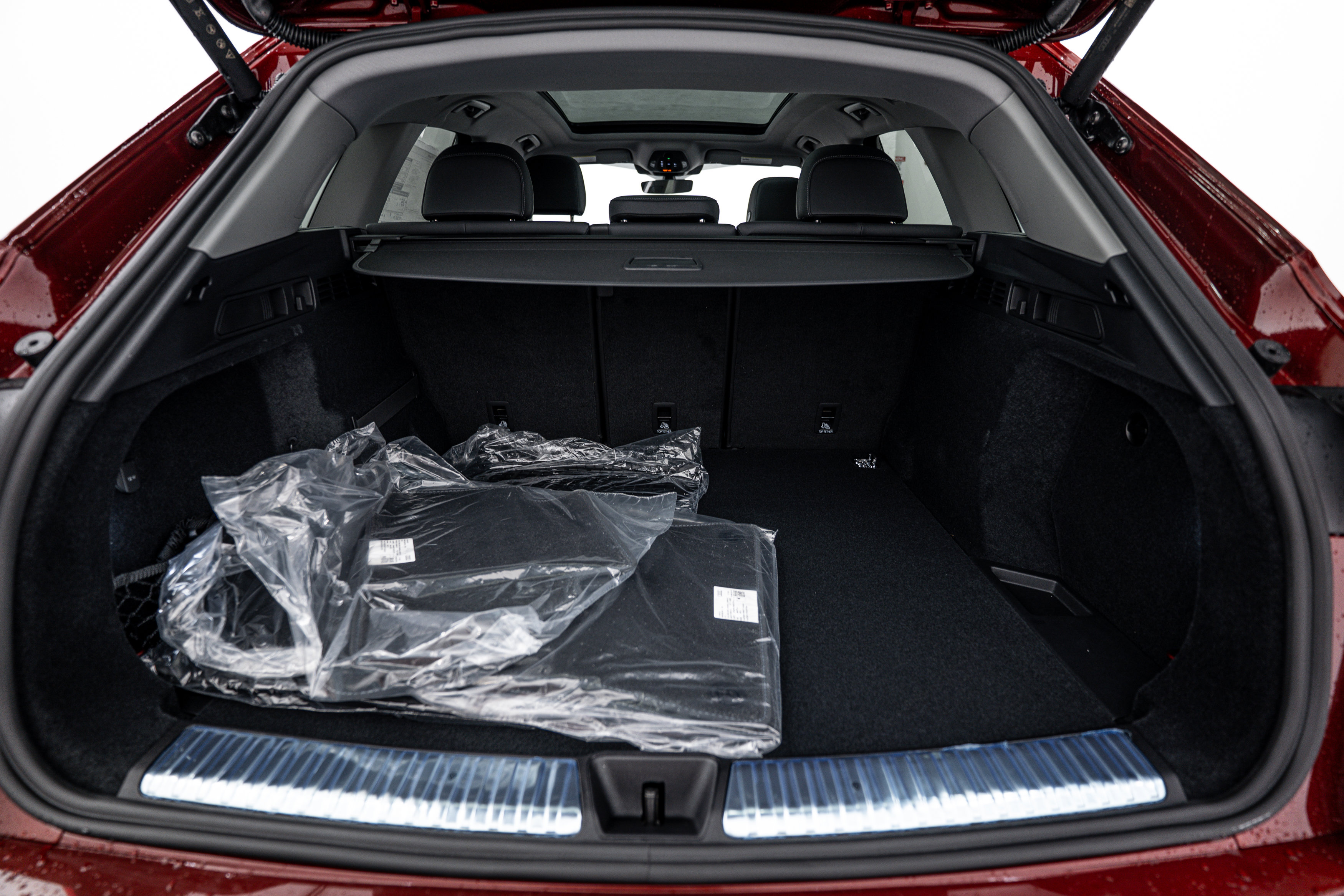 New 2025 Audi Q5 Premium image 18