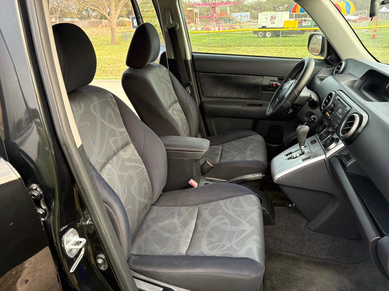 Used 2012 Scion xB image 32