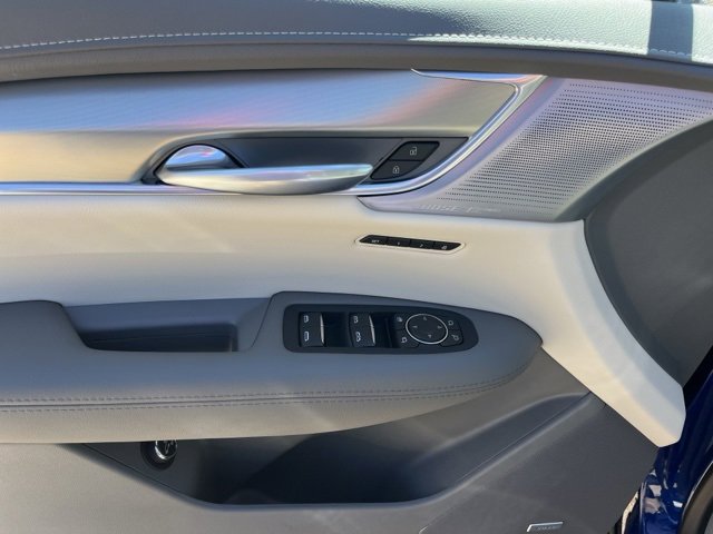 New 2025 Cadillac XT5 Premium Luxury w/ LPO, Floor Liner Package image 14