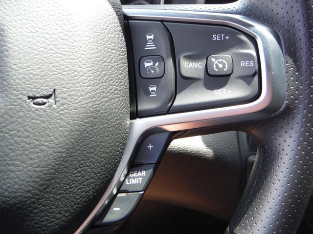 New 2026 RAM 1500 Express AWD/4WD image 39