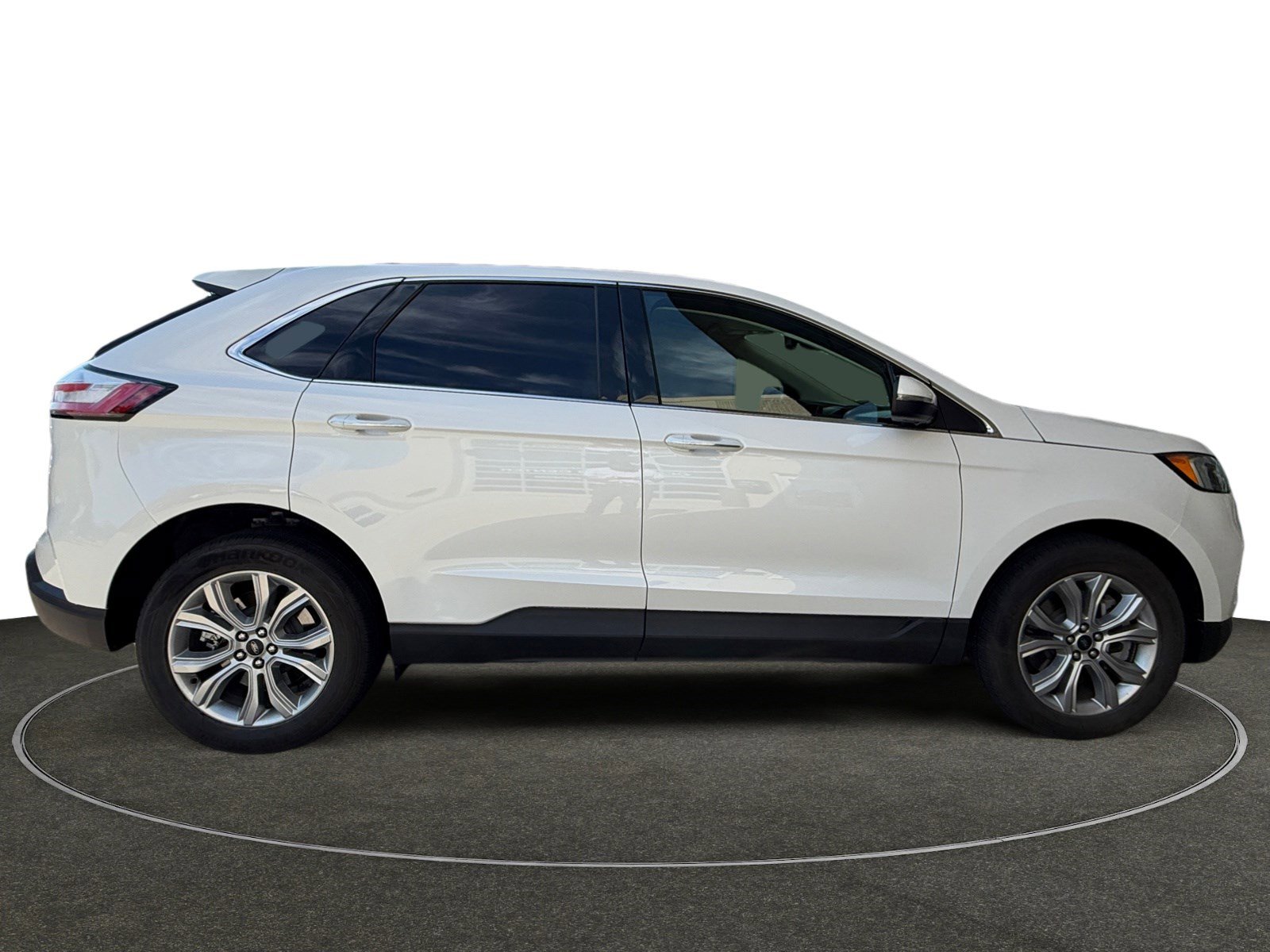 Used 2024 Ford Edge Titanium AWD/4WD image 7