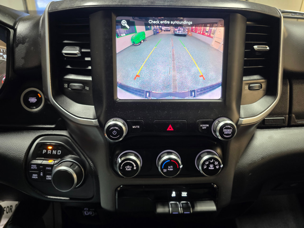 Used 2020 RAM 1500 Big Horn image 32