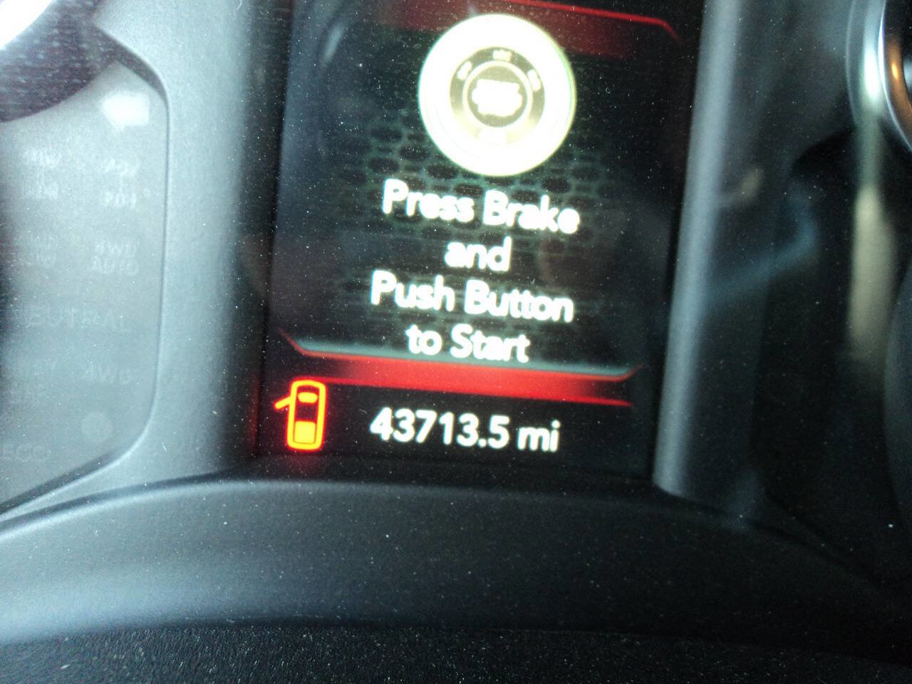 Used 2022 RAM 1500 Tradesman w/ Level 1 Safety Group image 9