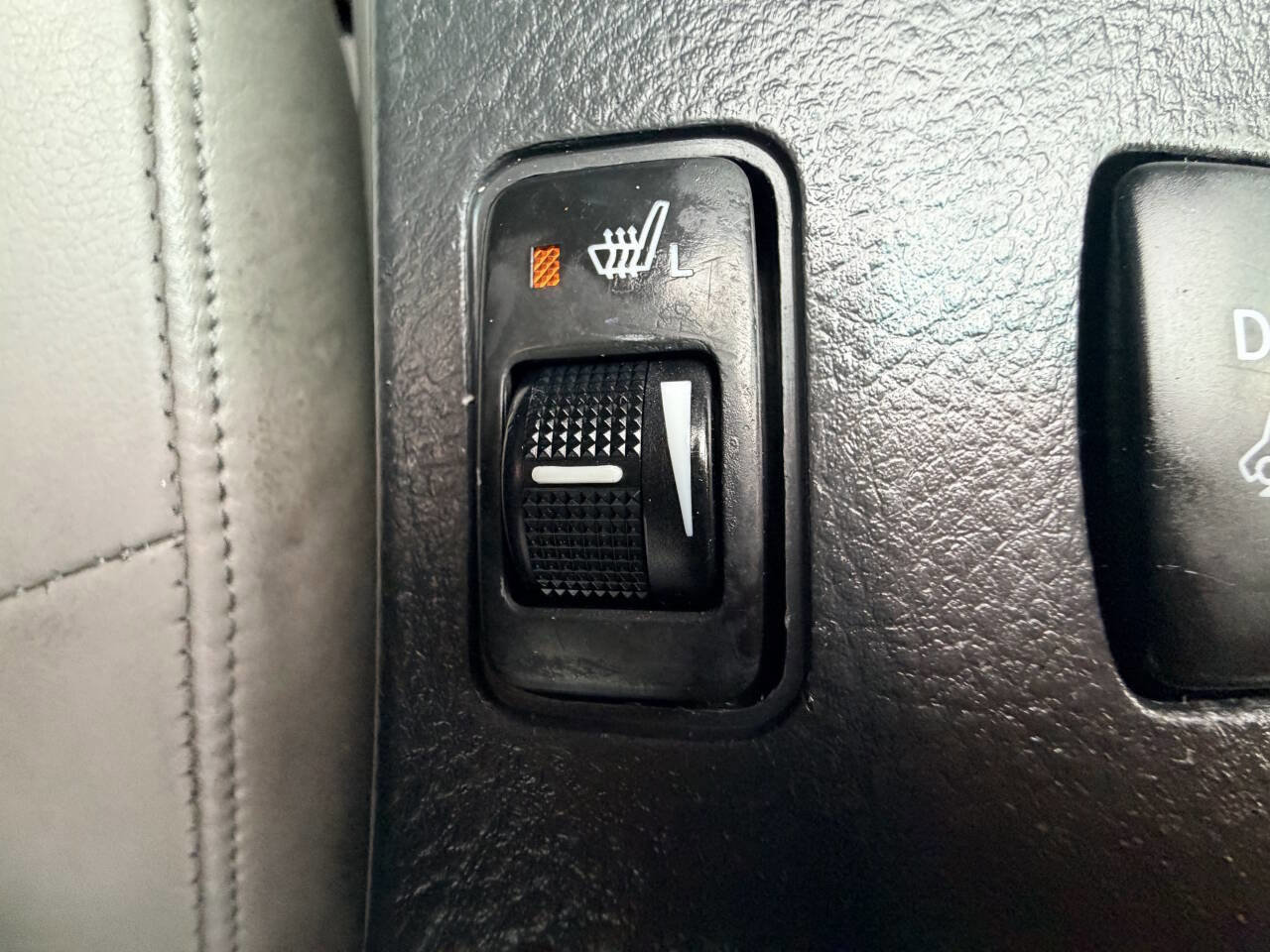 Used 2003 Toyota 4Runner Limited image 27