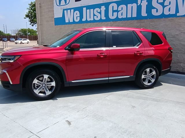 Used 2025 Honda Pilot EX-L image 3