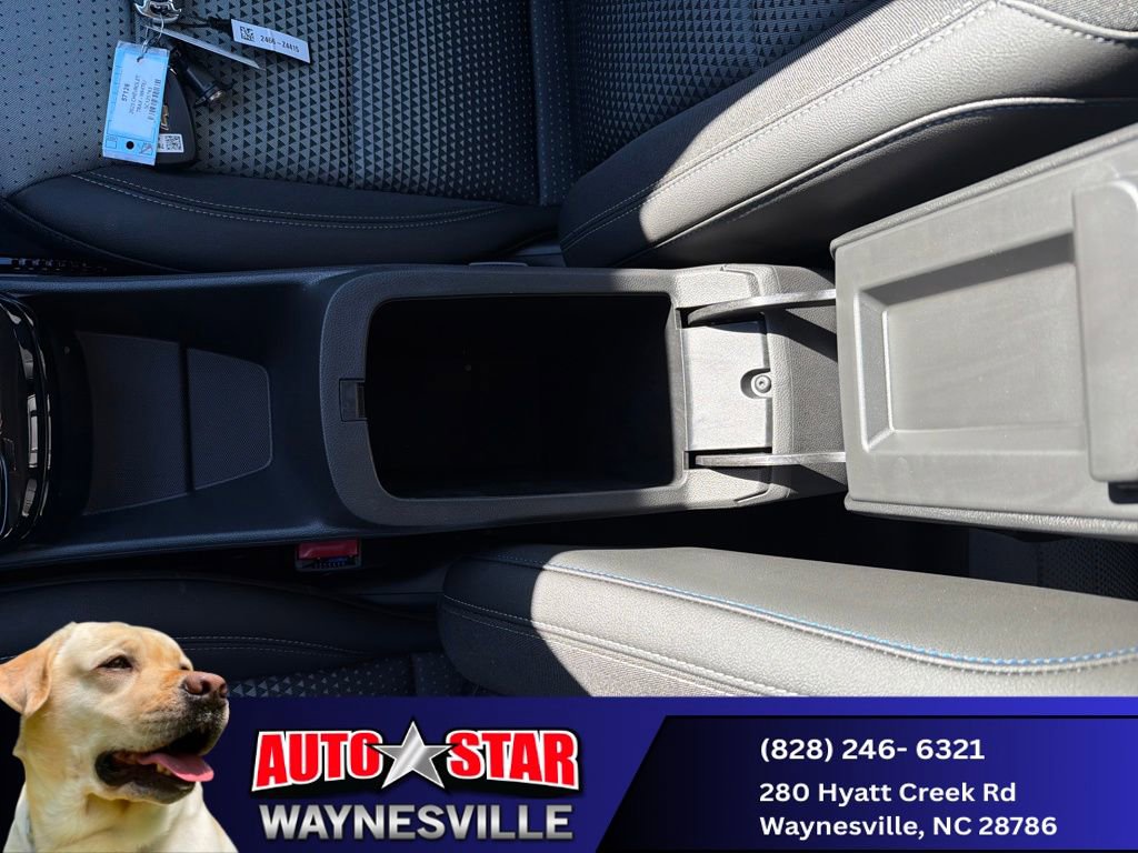 New 2025 Chevrolet Trax LT w/ LT Convenience Package image 25