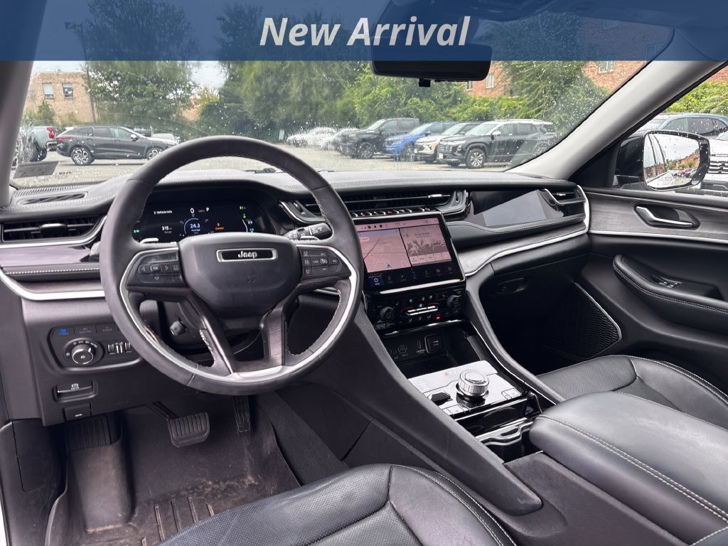 Used 2023 Jeep Grand Cherokee 4WD 4xe w/ Luxury Tech Group II image 7