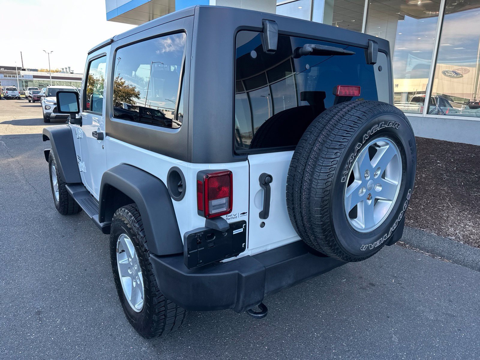 Used 2016 Jeep Wrangler Sport w/ Quick Order Package 24S AWD/4WD image 7