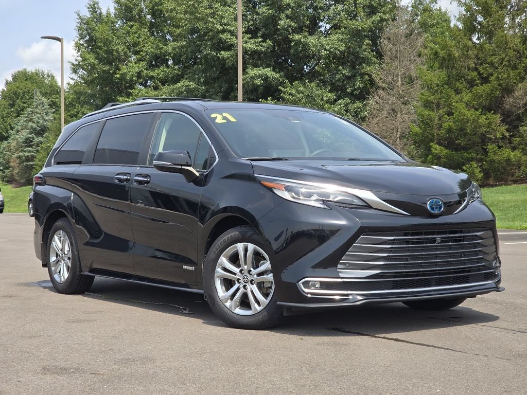Used 2021 Toyota Sienna Platinum