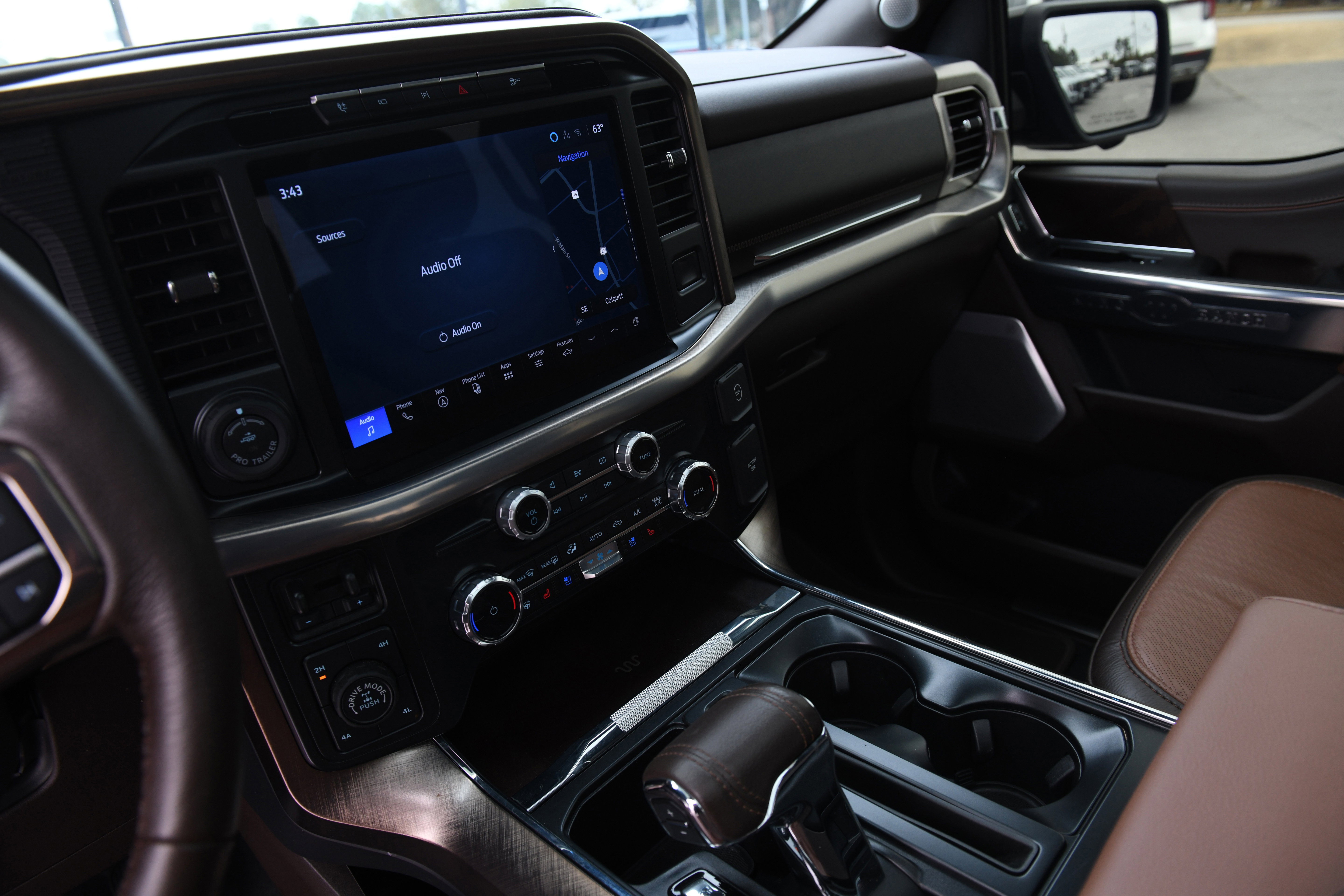 Used 2024 Ford F150 King Ranch image 39