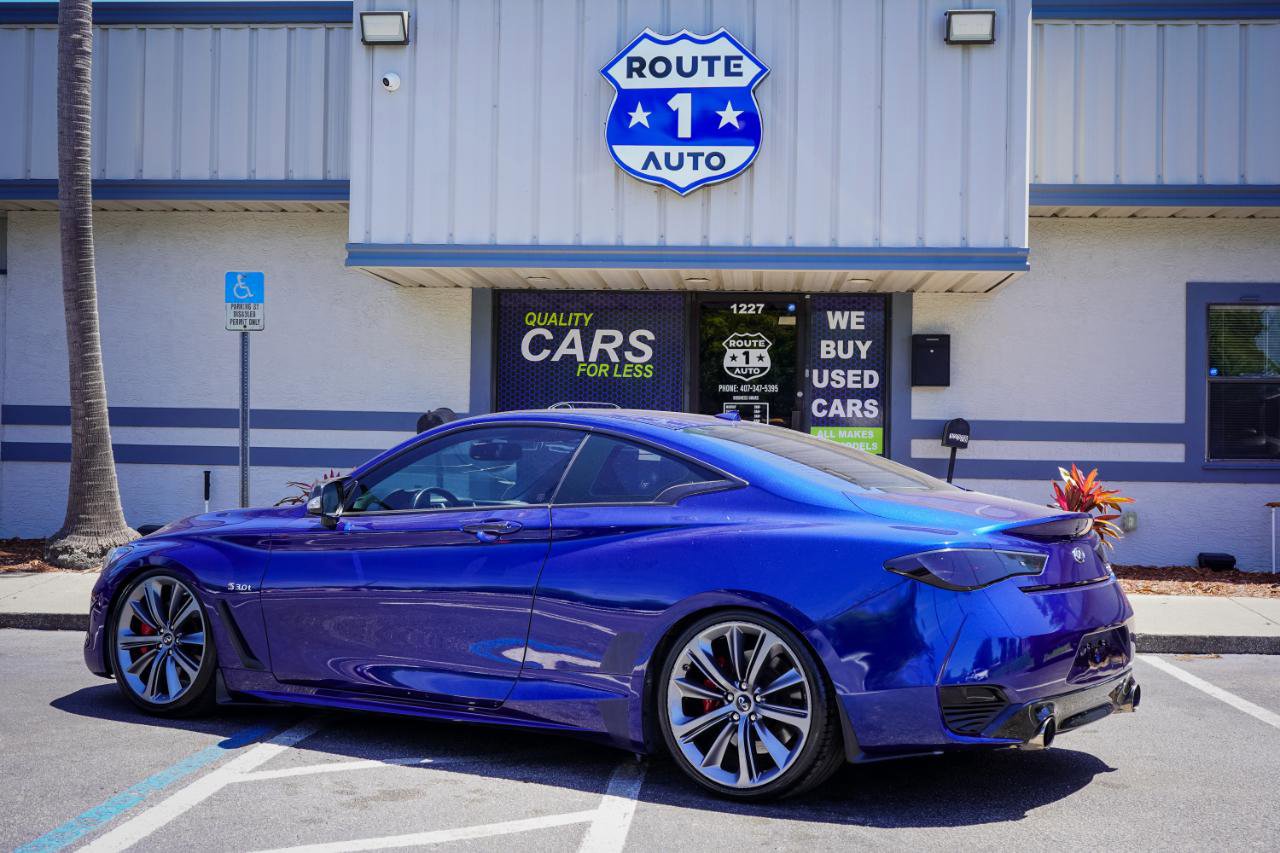 Used 2018 INFINITI Q60 Red Sport 400 w/ Sensory Package 3.0T Sport RWD image 3