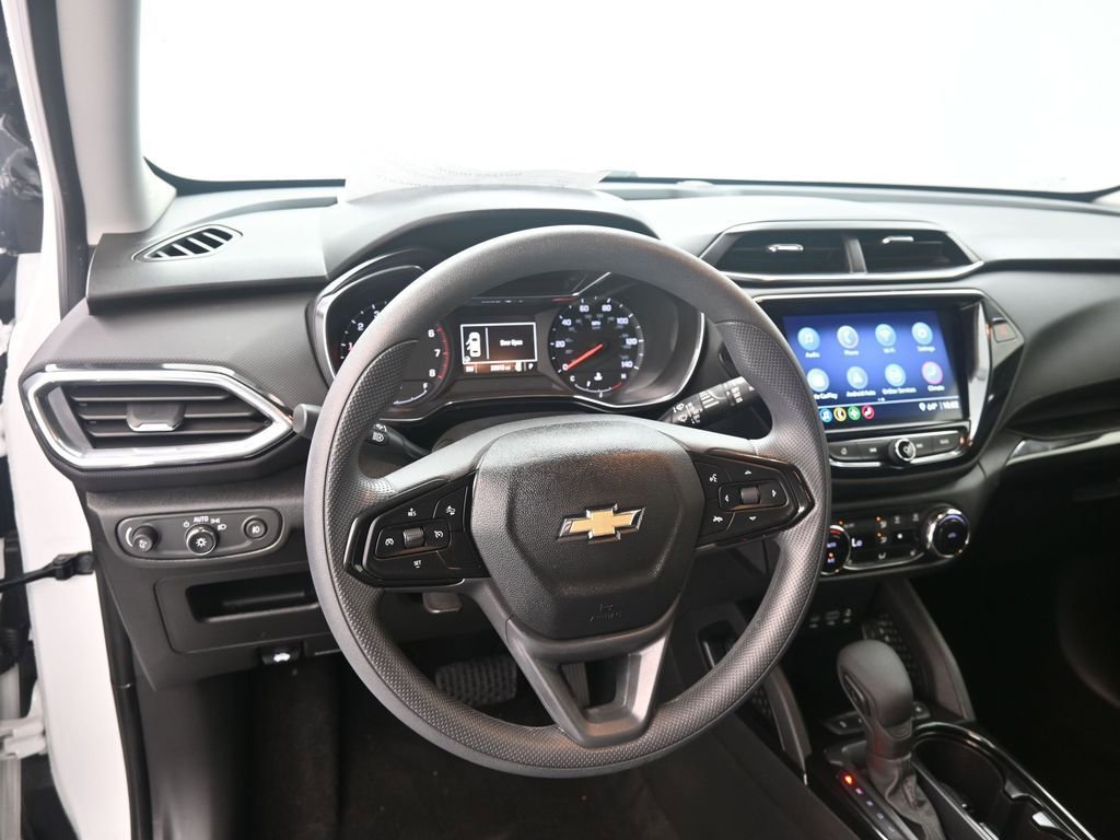 Used 2023 Chevrolet TrailBlazer LT w/ Convenience Package image 17