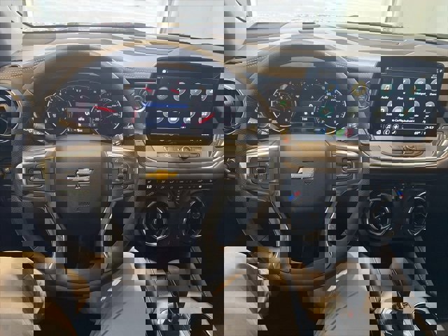 New 2025 Chevrolet Blazer LT w/ Convenience Package image 16