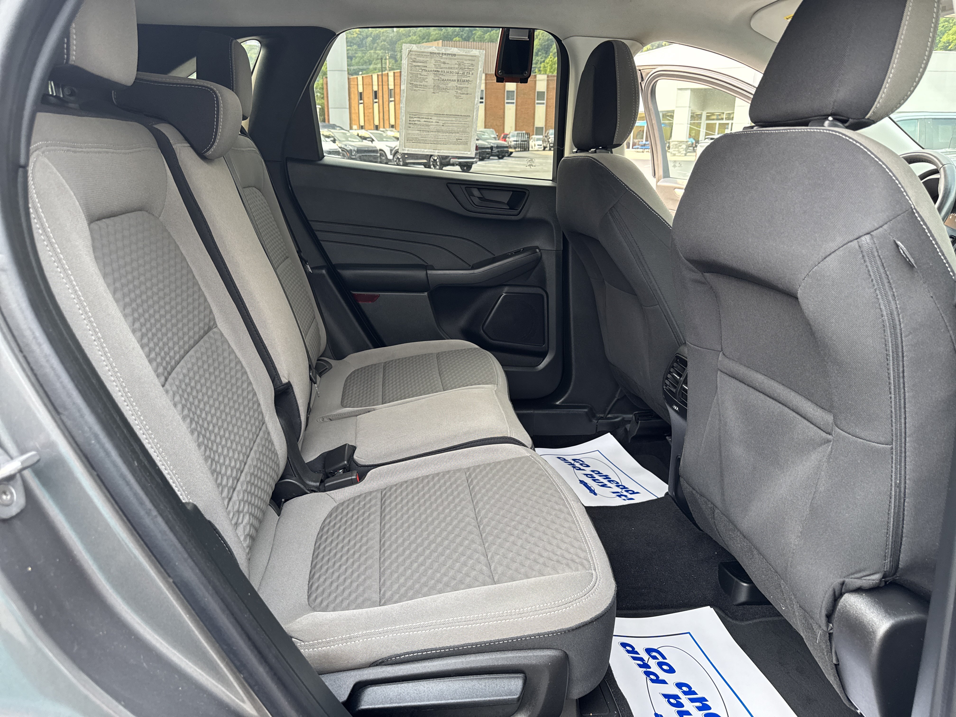 Used 2022 Ford Escape SE w/ Cold Weather Package AWD/4WD image 24