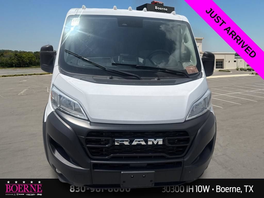 Used 2025 RAM ProMaster 2500 w/ Convenience Group FWD image 5