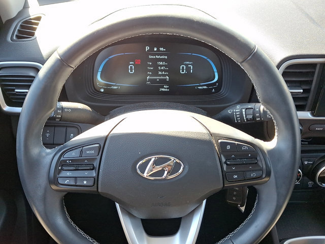 Used 2023 Hyundai Venue SEL image 19