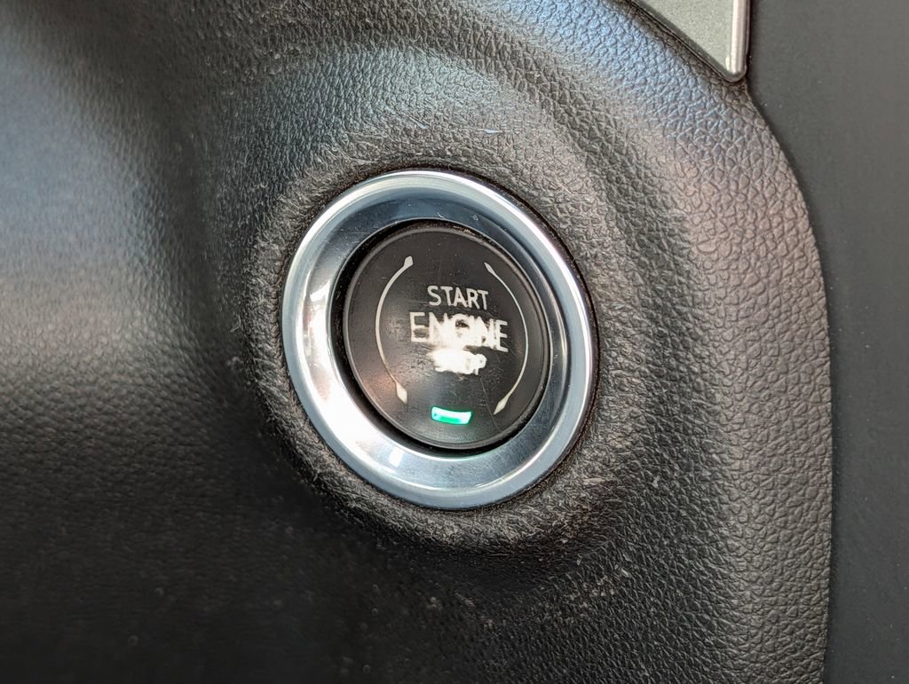 Used 2019 Chevrolet Silverado 1500 LT w/ All-Star Edition AWD/4WD image 45
