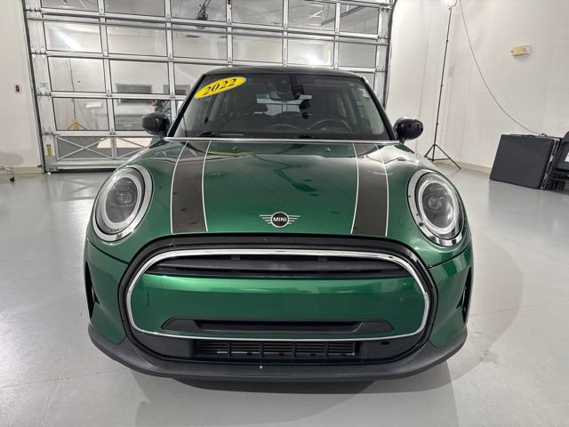 Used 2022 MINI Cooper 2-Door Hardtop FWD image 2