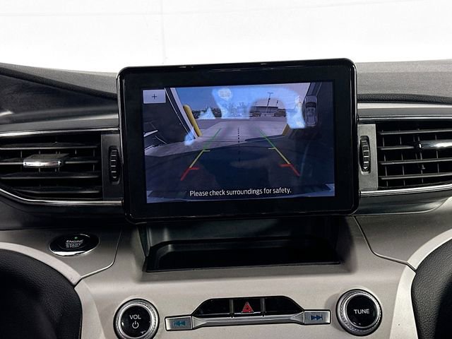 Used 2021 Ford Explorer XLT w/ Equipment Group 202A image 14