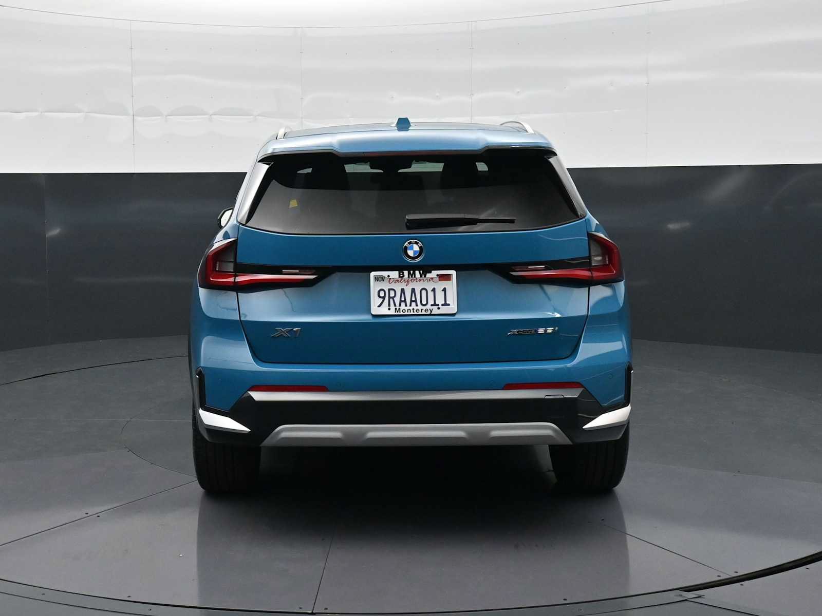 Used 2025 BMW X1 xDrive28i w/ Technology Package AWD/4WD image 6