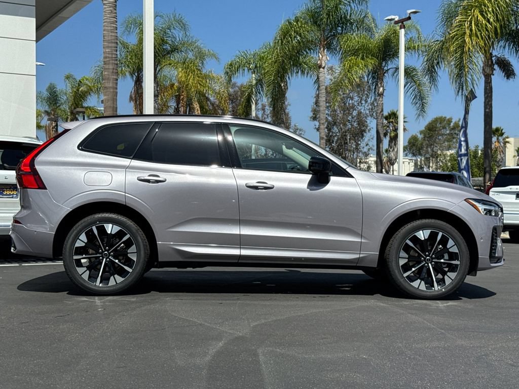 New 2026 Volvo XC60 B5 Plus w/ Protection Package Premier AWD/4WD image 6