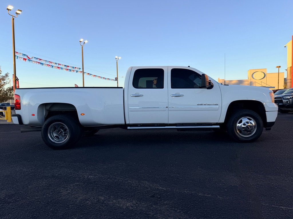Used 2013 GMC Sierra 3500 Denali image 45