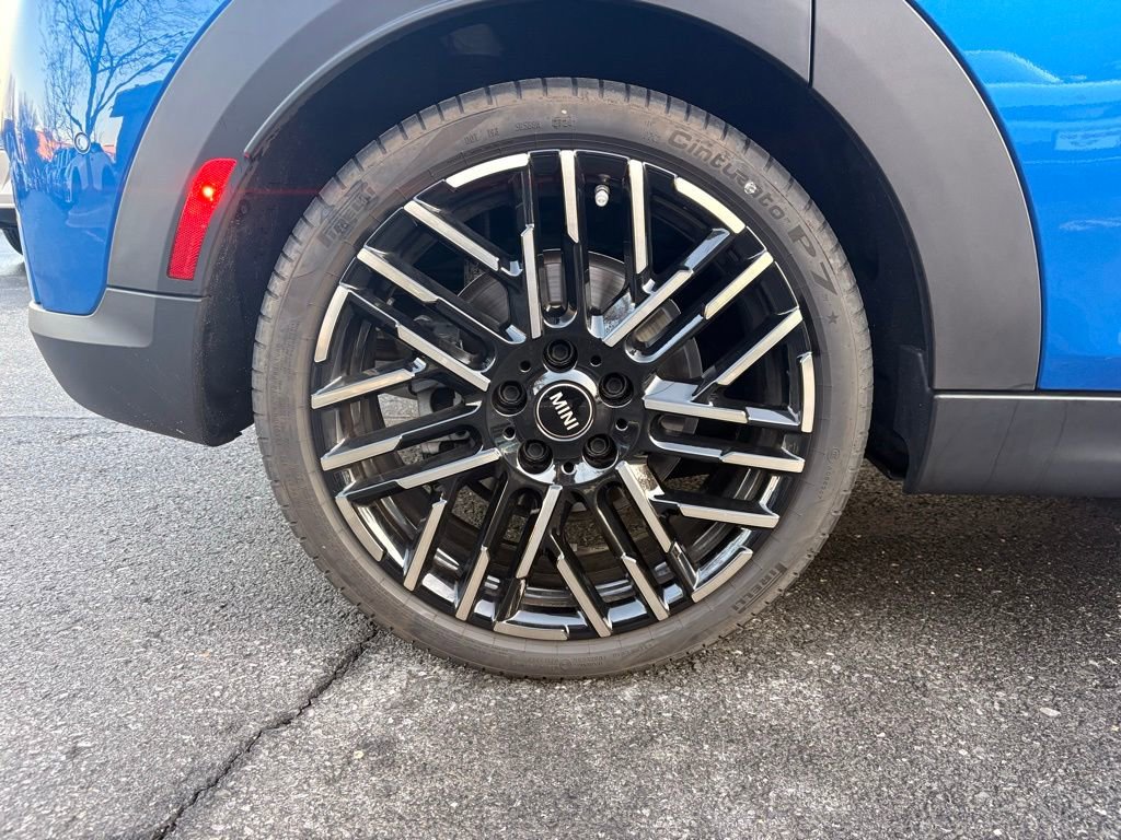 Used 2025 MINI Cooper S image 8