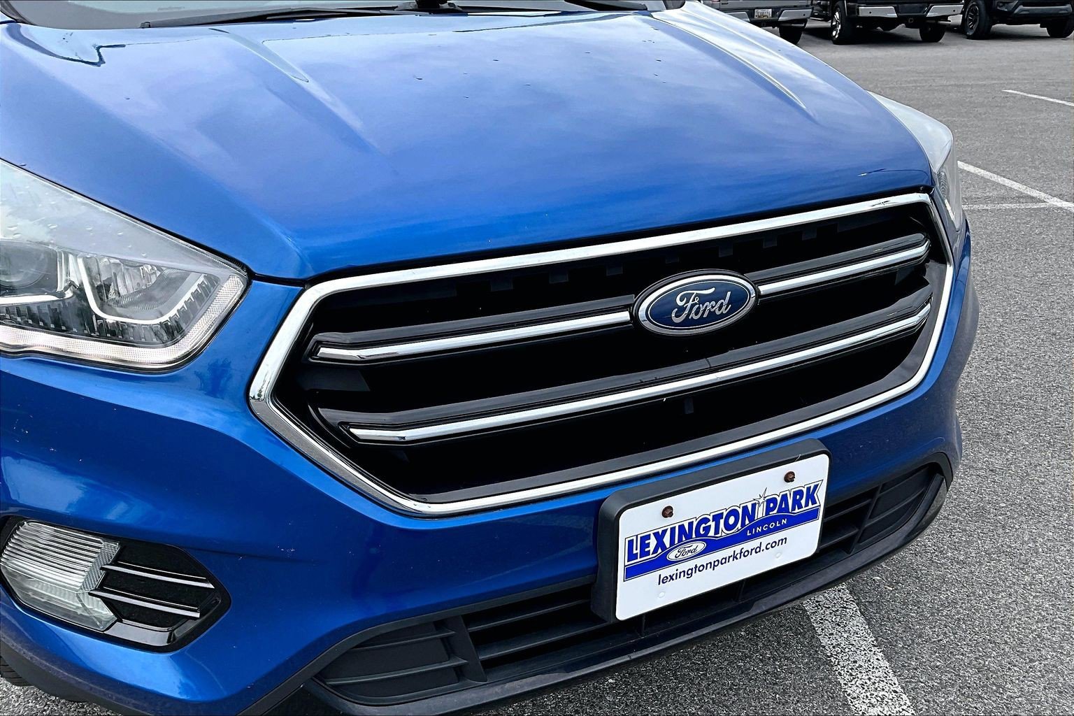 Used 2017 Ford Escape SE w/ SE Sport Appearance Package FWD image 32