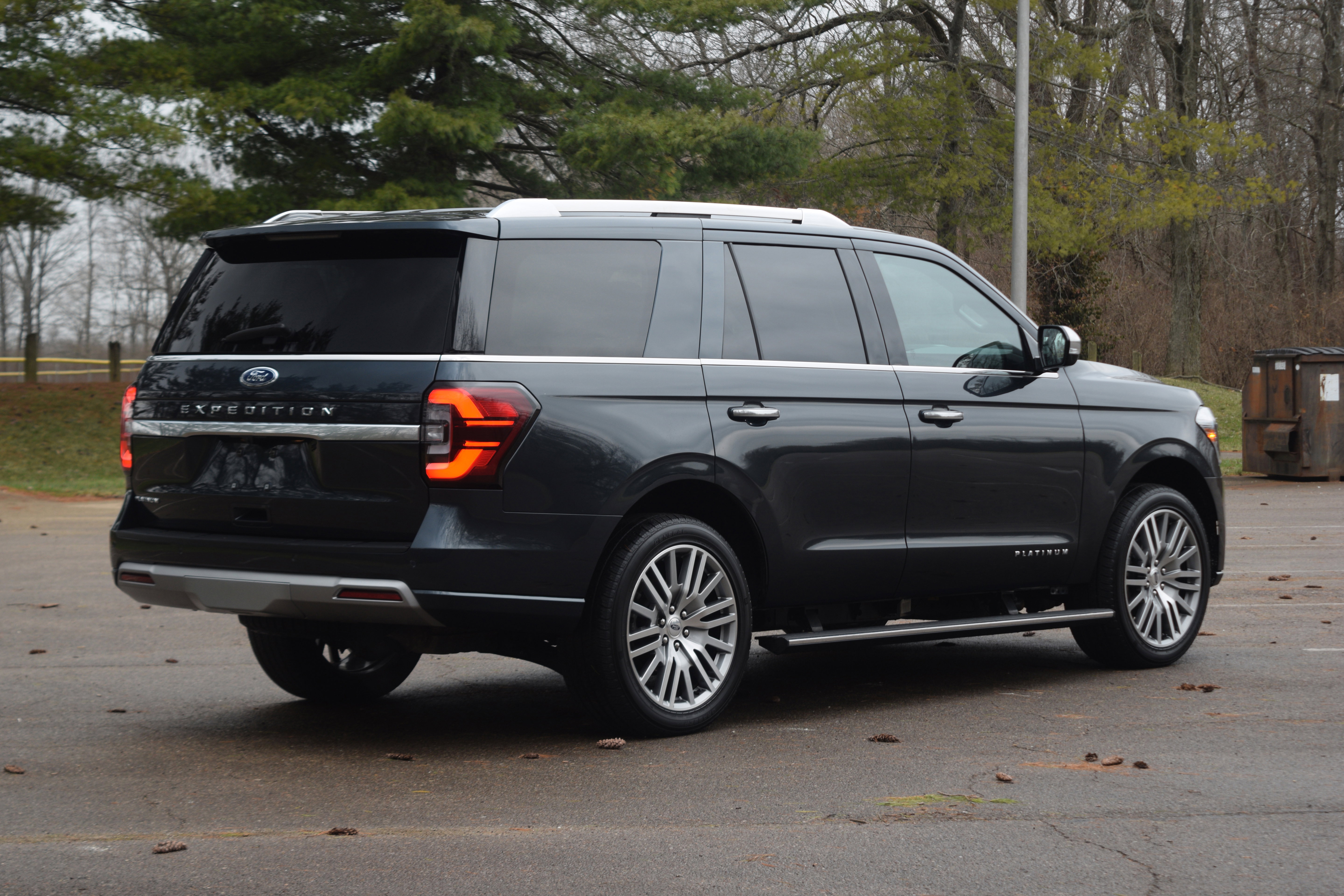 Used 2022 Ford Expedition Platinum image 28