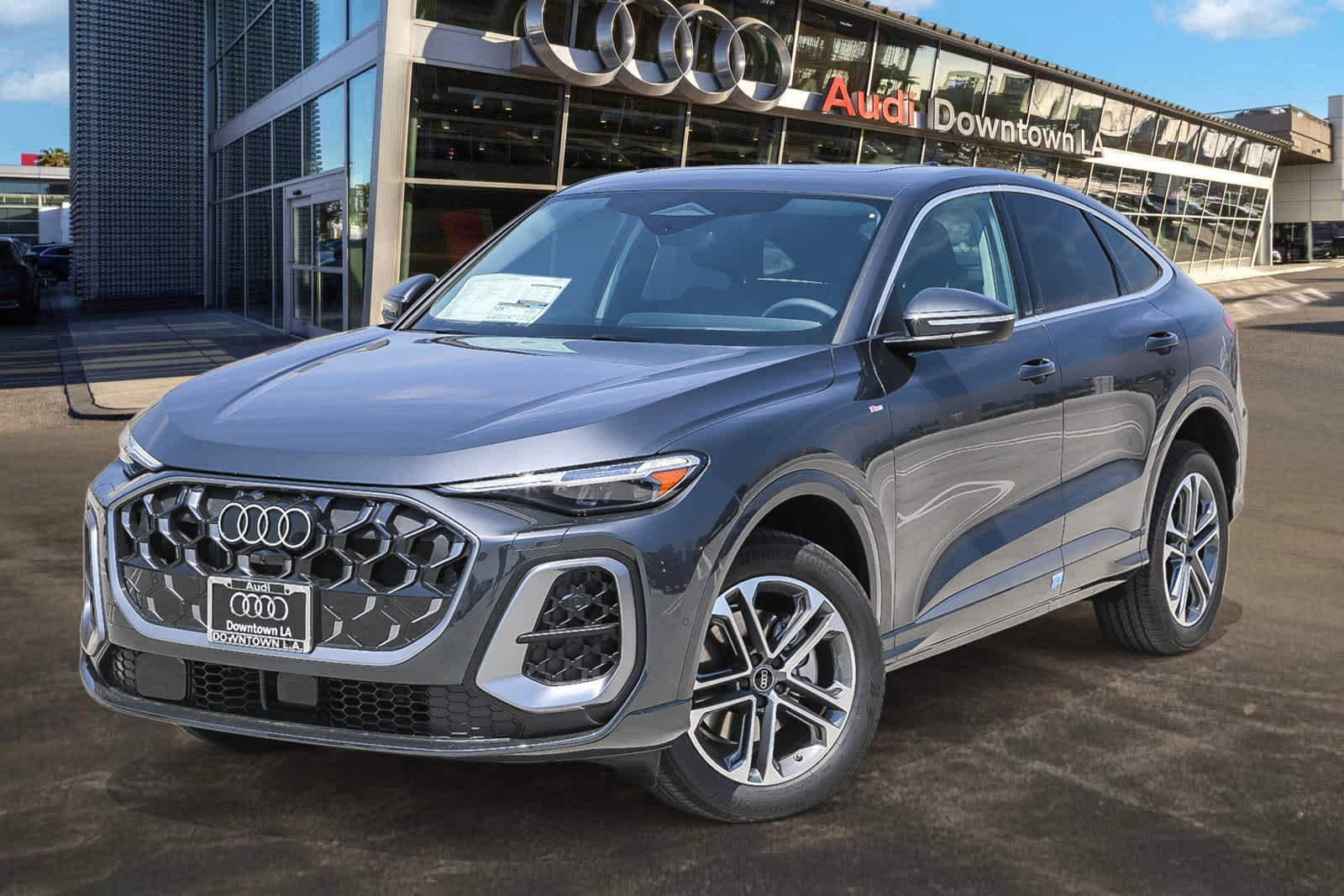 New 2025 Audi Q5 Premium Plus image 1