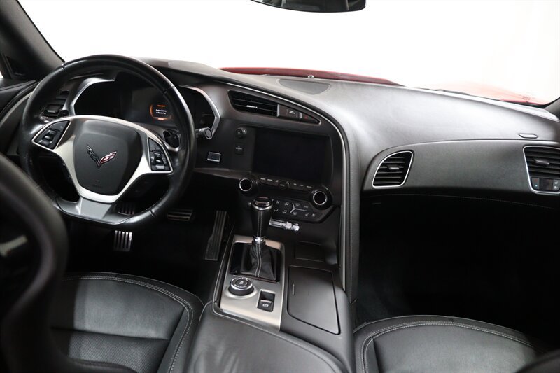 Used 2019 Chevrolet Corvette Grand Sport RWD image 9