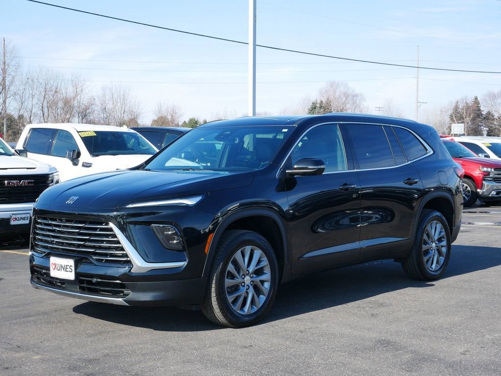 Used 2025 Buick Enclave Preferred AWD/4WD image 5