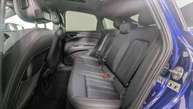 Used 2023 Audi Q4 e-tron Prestige AWD/4WD image 18