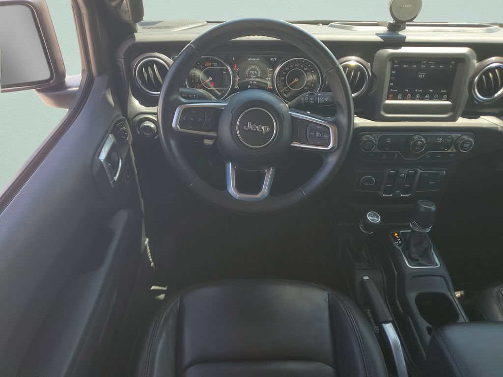 Used 2021 Jeep Wrangler Unlimited Sahara AWD/4WD image 15