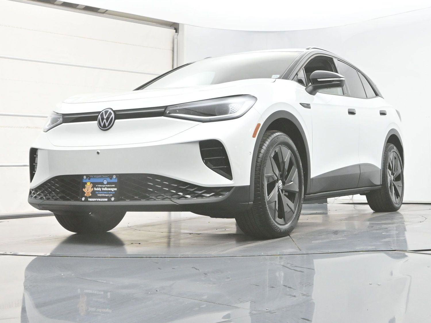 Used 2025 Volkswagen ID.4 Pro S Plus image 30