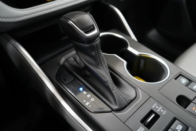 Used 2023 Toyota Highlander XLE image 53