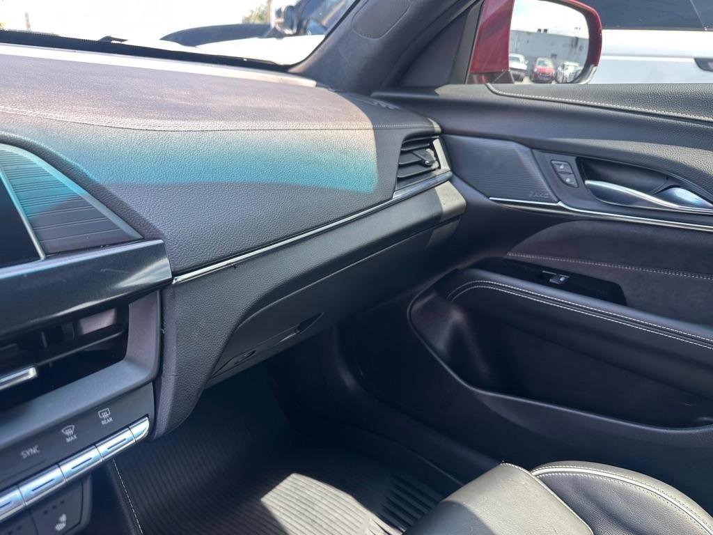 Used 2022 Cadillac CT4 V Blackwing w/ Carbon Fiber 1 Package RWD image 29